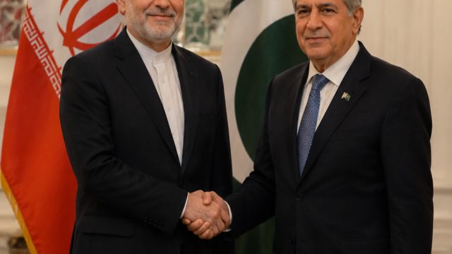 Iran and Pakistan Collaborate on Regional Stability Amid Negotiations | caishens gold rtp, dikunjung
