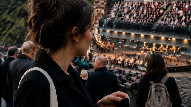 Edinburgh International Festival 2026 to Embrace a Phone-Free Experience